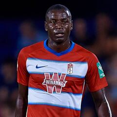 DT de Granada despide a Adrián Ramos y América sueña