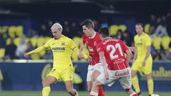 Resumen y goles del Villarreal B vs Racing , jornada 28 de la Liga SmartBank