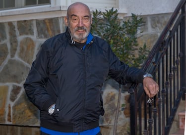 El excolegiado Joaquín Ramos Marcos falleció el 20 de enero de 2025 a los 78 años. El salmantino, uno de los trencillas más relevantes del arbitraje español, destacó por su labor en los terrenos de juegos, con 14 temporadas en Primera División a sus espaldas. En esta etapa ganó dos trofeos Guruceta y estuvo al frente de partidos internacionales.