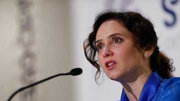 La presidenta de la Comunidad de Madrid, Isabel Díaz Ayuso, interviene durante el Foro de Debate, organizado por la Fundación Sargadelos, en el Hotel Voar, a 14 de febrero de 2025, en Ribadeo, Lugo, Galicia (España). Esta X edición se centra en la Iniciativa privada y poder público.
14 FEBRERO 2025;AYUSO;SARGADELOS;FORO DE DEBATE;ECONOMÍA;INICIATIVA PRIVADA;PODER PÚBLICO;
Carlos Castro / Europa Press
14/02/2025