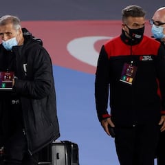 Uruguay destituye al Maestro Tabárez