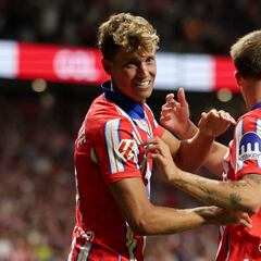 Llorente y Barrios tiran la puerta abajo