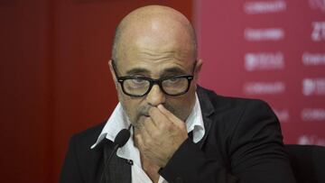 Jorge Sampaoli en el acto de presentaci&oacute;n como nuevo entrenador del Sevilla.