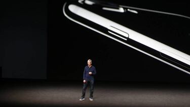 SAN FRANCISCO, CA - SEPTEMBER 07: (EDITORS NOTE: Image was created using a tilt-shift lens) Apple CEO Tim Cook speaks on stage during a launch event on September 7, 2016 in San Francisco, California. Apple Inc. is expected to unveil latest iterations of its smart phone, forecasted to be the iPhone 7. The tech giant is also rumored to be planning to announce an update to its Apple Watch wearable device. Stephen Lam/Getty Images/AFP
== FOR NEWSPAPERS, INTERNET, TELCOS & TELEVISION USE ONLY ==