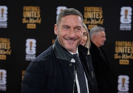 Totti: “Roma es mi casa, estamos decidiendo para mi regreso”