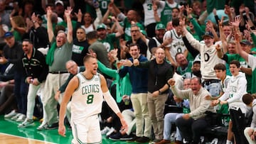 Las Finales de la NBA han comenzado. Conoce a los famosos y celebridades que apoyan a los Boston Celtics y a los Dallas Mavericks.
