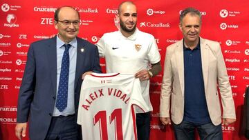 Aleix Vidal, presentado: "Quería volver; fueron tres años difíciles..."