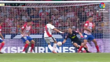 La notable tapada de Oblak que impidió el empate del Rayo