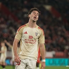 Parada y Juan Gutiérrez hacen autocrítica por la primera parte en Almería