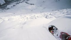 ¡Leyenda del snowboard vive esta bajada impresionante!