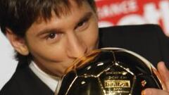 <b>NÚMERO 1. </b>Messi, con el Balón de Oro 2009. Esta noche también parte como favorito al FIFA Player.