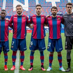 El Levante presenta a sus 7 altas: "¿Cuántos jugarán con el Madrid?