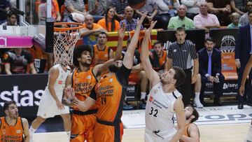 Resumen del Valencia-Real Madrid, Liga Endesa 2018: Llull y Randolph ponen l¨ªder al Madrid