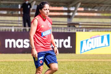 La Selección Colombia Femenina tuvo su último entrenamiento antes de enfrentar a Bolivia por la segunda fecha de la Copa América Femenina en el Pascual Guerrero. La Tricolor entrenó en la Cancha Fútbol Paz de La Z.