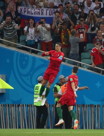 1-0. Cristiano Ronaldo celebró el primer gol.