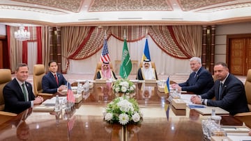 U.S Secretary of State Marco Rubio, U.S National Security Advisor Mike Waltz, Ukrainian Foreign Minister Andrii Sybiha and Ukrainian Head of Presidential Office Andriy Yermak hold a meeting in the presence of Saudi Foreign Minister Faisal bin Farhan and National Security Advisor Mosaad bin Mohammad Al-Aiban, in Jeddah, Saudi Arabia, March 11, 2025. SAUL LOEB/Pool via REUTERS TPX IMAGES OF THE DAY
