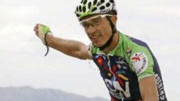 <b>TORERO.</b> El de Ciudad Rodrigo ha celebrado su victoria con un pase torero en honor a sus ídolos: Joselito y José Tomás.