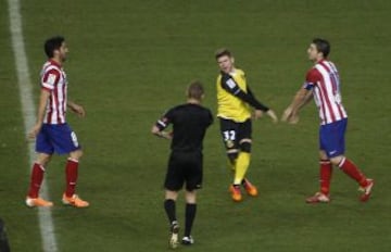 Alberto Moreno fue expulsado.