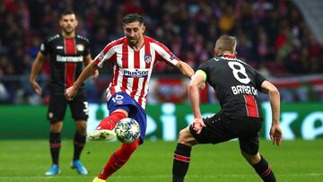 Héctor Herrera llegó a 50 juegos en copas europeas