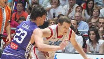 <strong>PRIMER PASO.</strong> El Tau no falló ante el Real Madrid y está a una victoria de la final de la ACB.