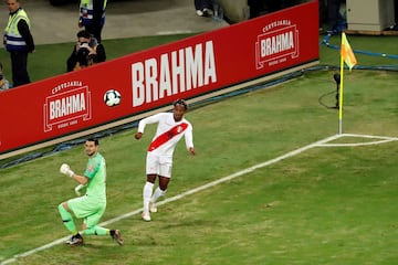 ¡Fin al sueño del Tricampeonato! Las postales del duelo Chile-Perú