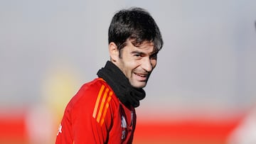 25/01/25
ENTRENAMIENTO
GRANADA Manu Trigueros