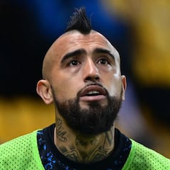 Vidal, operado con éxito de la rodilla izquierda