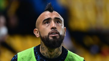 Vidal, operado con éxito de la rodilla izquierda