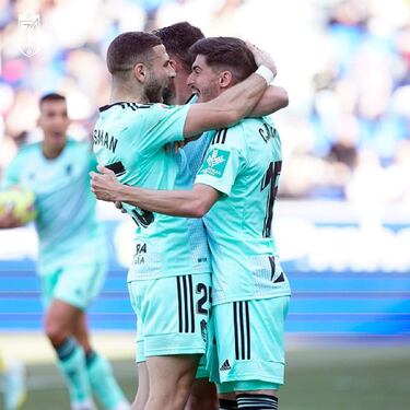 Granada: Goles anulados y malestar de Paco López