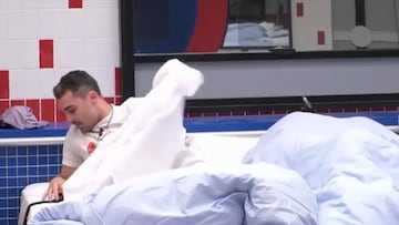 La nueva edición de ‘Gran hermano’ vive su primer ‘edredoning’: “¿Esto qué es? ¿La petaca?”