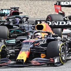 El martillo es Verstappen
