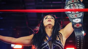 Deonna Purazzo festeja con el t&iacute;tulo de Impact Wrestling