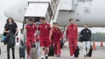 ESPAÑA YA ESTÁ EN LUXEMBURGO. La Selección aterrizó ayer en Luxemburgo a las13:00 horas y a continuación se dirigió al hotel Le Royal de la capital. A su llegada la temperatura era agradable (14 grados), pero el domingo, en la hora del partido, existe una probabilidad alta de precipitaciones.