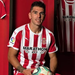 Jonathan Soriano se lesiona y estará un mes de baja