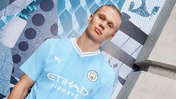 PUMA y el Manchester City presentan la nueva primera equipaci車n para la temporada 2023/24 que conmemora las dos d谷cadas del traslado del Club al Etihad Stadium. Rinde homenaje a las caracter赤sticas ic車nicas del Etihad Stadium y est芍 inspirada en la camiseta que el equipo us車 durante la primera temporada en su nuevo estadio.