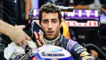 Ricciardo: “Carlos Sainz podría ser campeón del mundo”