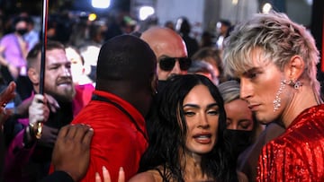 Tras el altercado que Conor McGregor y Machine Gun Kelly tuvieron en los MTV VMAs 2021, la estrella de la UFC invita a MGK a su próxima pelea.