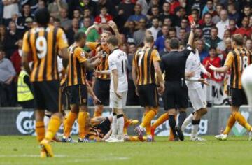 El United se impuso al Hull City y lo envió al descenso en la Premier League. 