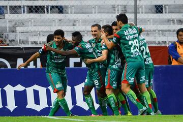 La temporada inmediata en la que el Real Madrid había perdido el trono de la Champions League, los Jaguares de Chiapas aún existían y hasta clasificaron a la Liguilla en cuarto lugar general.