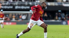 Alarma en el lateral: Foulquier, al quirófano; Thierry, lesionado