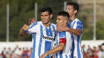 Los jugadores del Leganés celebran un gol.