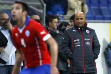 Los amistosos ante Irán y Brasil de marzo pasado no fueron buenos en cuanto a resultados. 2-0 ante los asiáticos en Austria, y 1-0 ante los sudamericanos en Londres, consignan la peor racha de Sampaoli como DT de Chile.