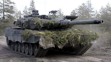 A Leopard battle tank of the Armoured Brigade takes part in the Army mechanised exercise Arrow 22 exercise at the Niinisalo garrison in Kankaanpaa, Finland May 4, 2022. Picture taken May 4, 2022. Lehtikuva/Heikki Saukkomaa via REUTERS ATTENTION EDITORS - THIS IMAGE WAS PROVIDED BY A THIRD PARTY. NO THIRD PARTY SALES. NOT FOR USE BY REUTERS THIRD PARTY DISTRIBUTORS. FINLAND OUT. NO COMMERCIAL OR EDITORIAL SALES IN FINLAND.