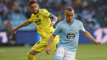 Stanislav Lobotka conduce el balón delante de Quintillá en el Celta-Villarreal de la pasada temporada.