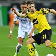 El Borussia frenó en seco al Barcelona por el lateral derecho