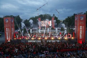 Los rojiblancos recorrieron la capital con final en Neptuno