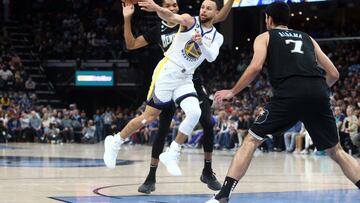 The Memphis Grizzlies lead wire-to-wire and got a much needed win against a slumping Golden State Warriors on Thursday Night at FedEx Forum.