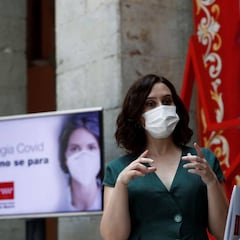 Varios expertos consideran la cartilla COVID-19 "un disparate"