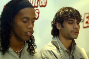 Con Ronaldinho (2003)