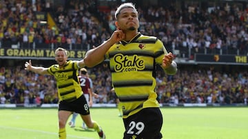 Cucho Hern&aacute;ndez debut&oacute; con gol en Premier League en triunfo de Watford sobre Aston Villa.